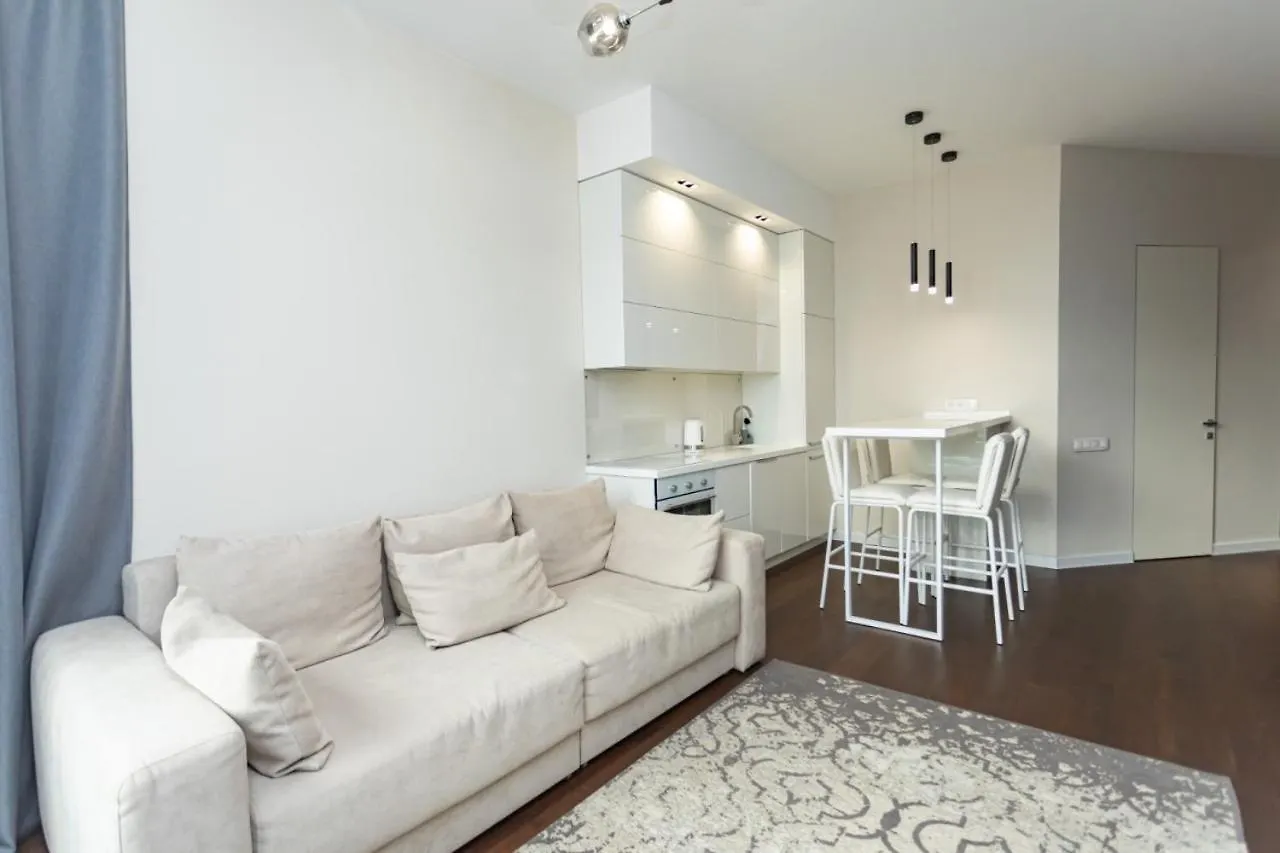 Petrovdom Apartments 14-377 In Rc Central Park,7 John Mccain Street Kijev